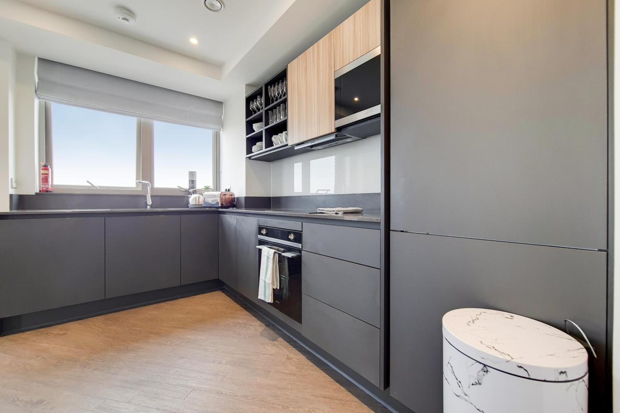 Deluxe Three Bedroom Apartment By London Excel Stays Buitenkant foto